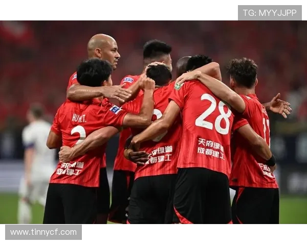 天津津门虎迎战强敌激战再度上演 球迷期待精彩对决与逆袭时刻 天津津门虎迎战强敌激战再度上演 球迷期待精彩对决与逆袭时刻