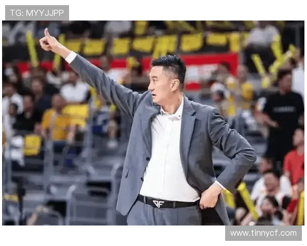 杜锋再塑中国男篮精神旗帜引领新一代球员奋勇前行