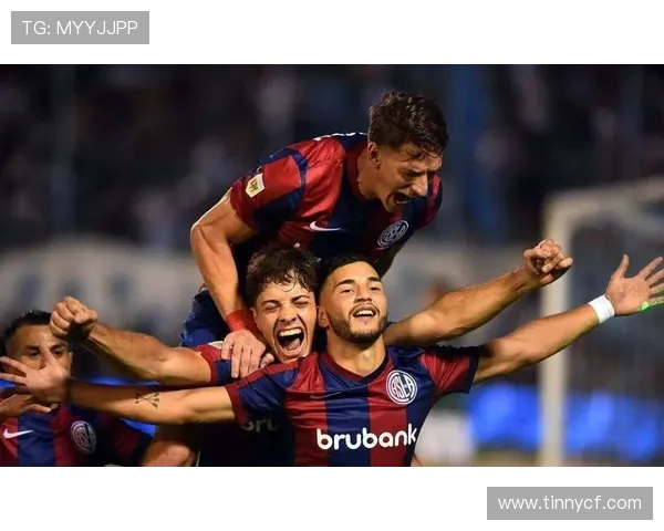 图库曼竞技迎战河床争夺阿根廷足球联赛重要积分之战